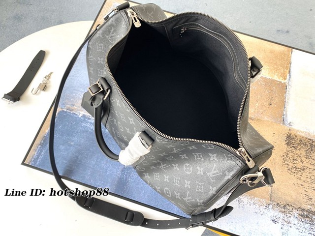 路易威登LV旅行包 M40569 Keepall 45旅行袋 LV黑花新版男士手提肩背旅行袋 xxlv2428